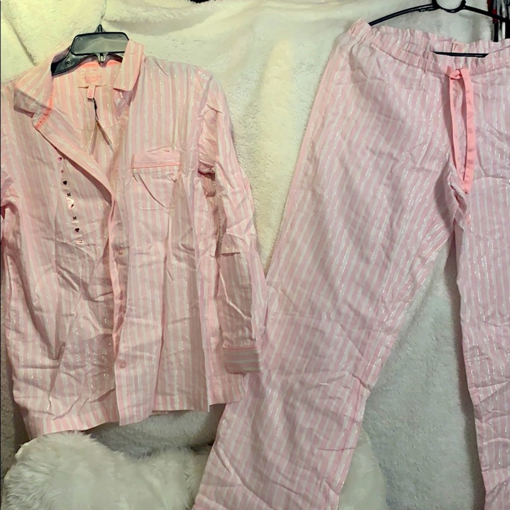 VS PJ set
